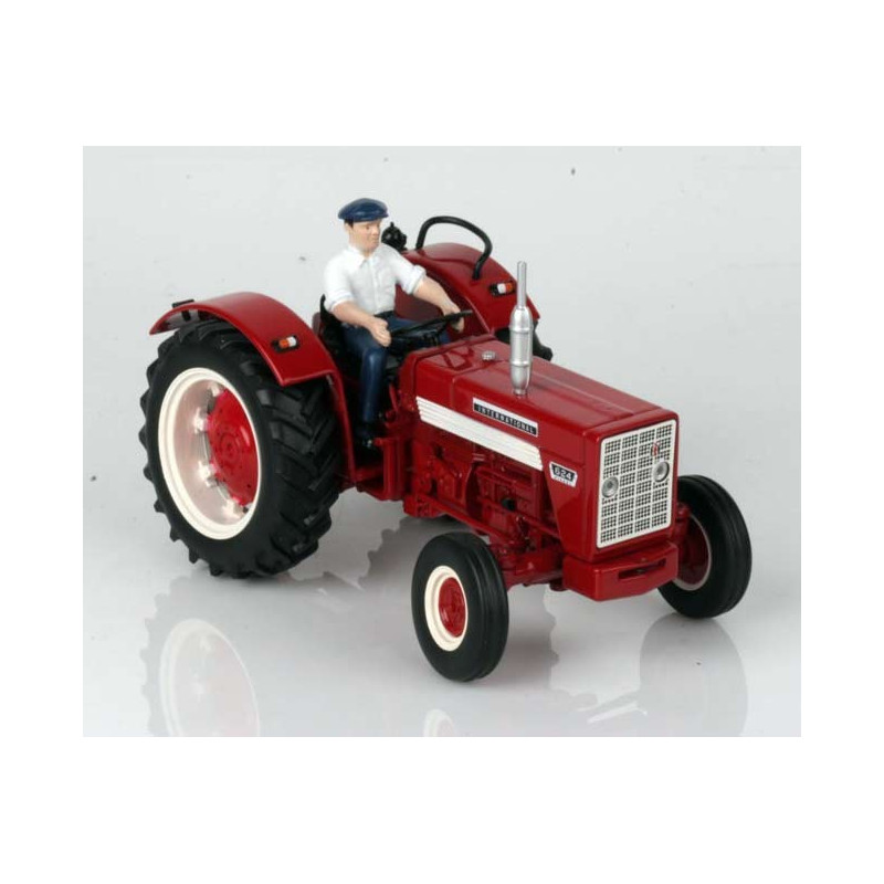 Tracteur miniature IH 644 avec chauffeur Replicagri REP159
